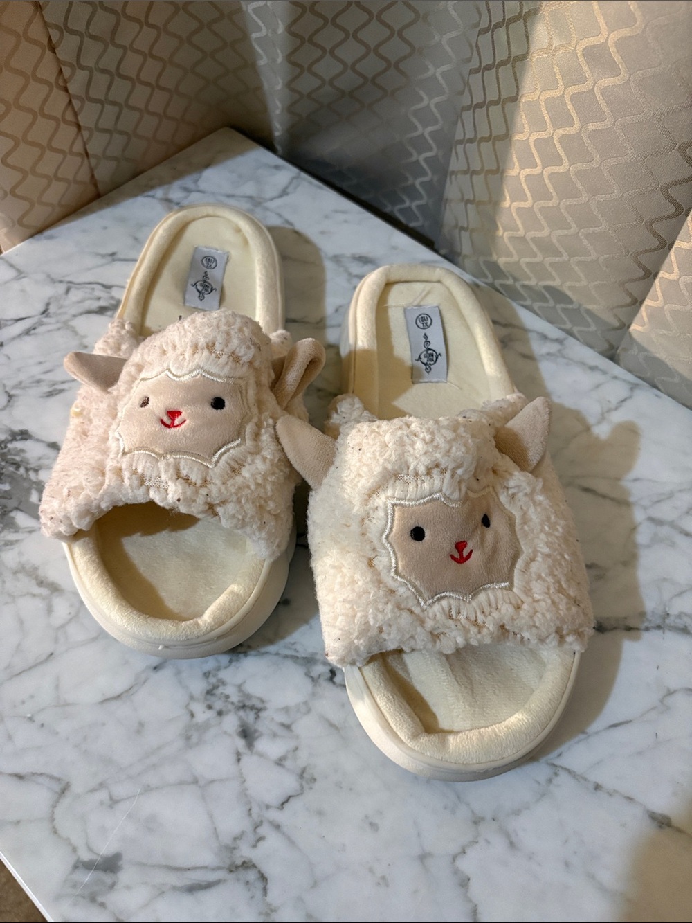 Plush Lamb Slide Slippers for Women - Cream Faux-Shearling